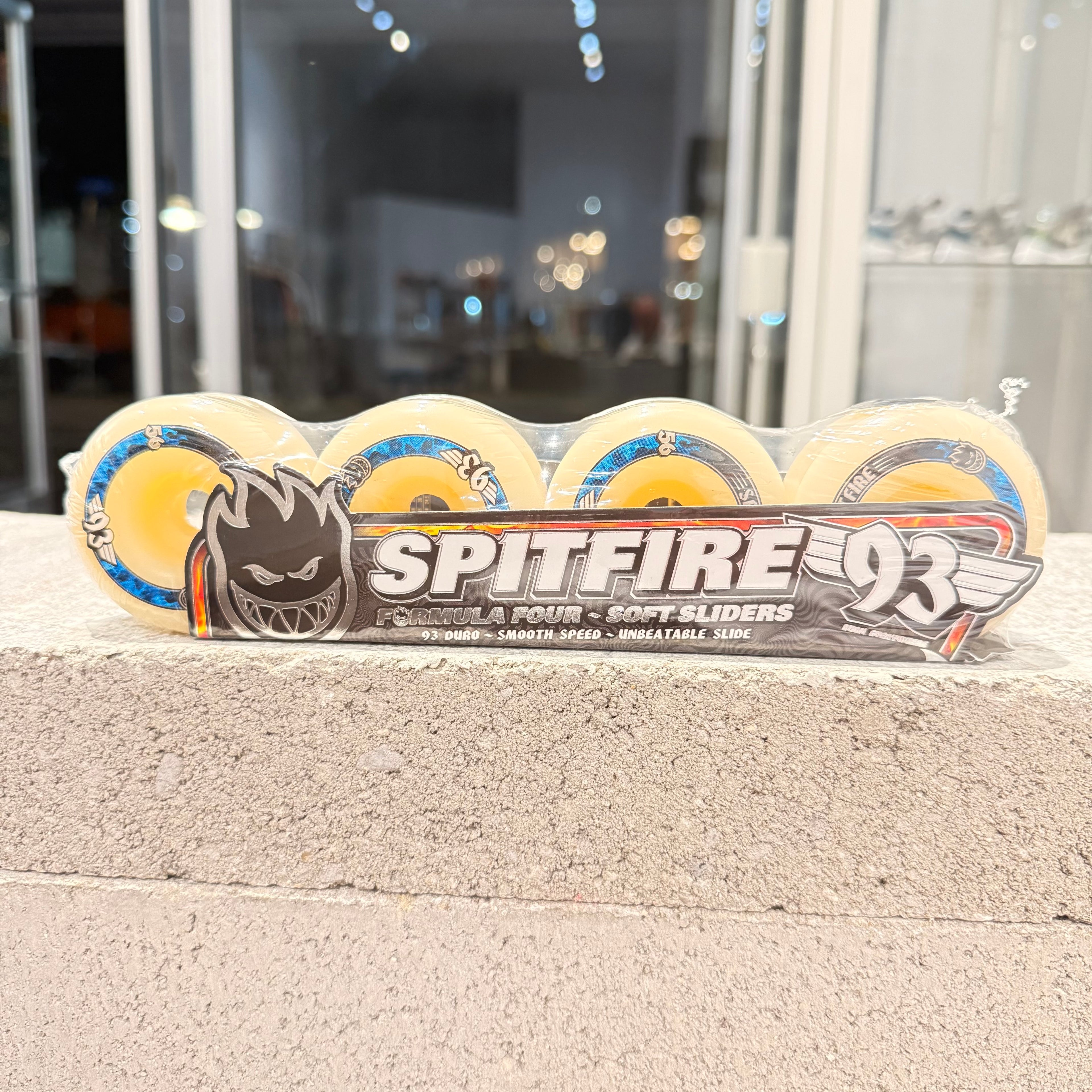 Spitfire Wheels Formula Four 93 Radials Natural 56mm