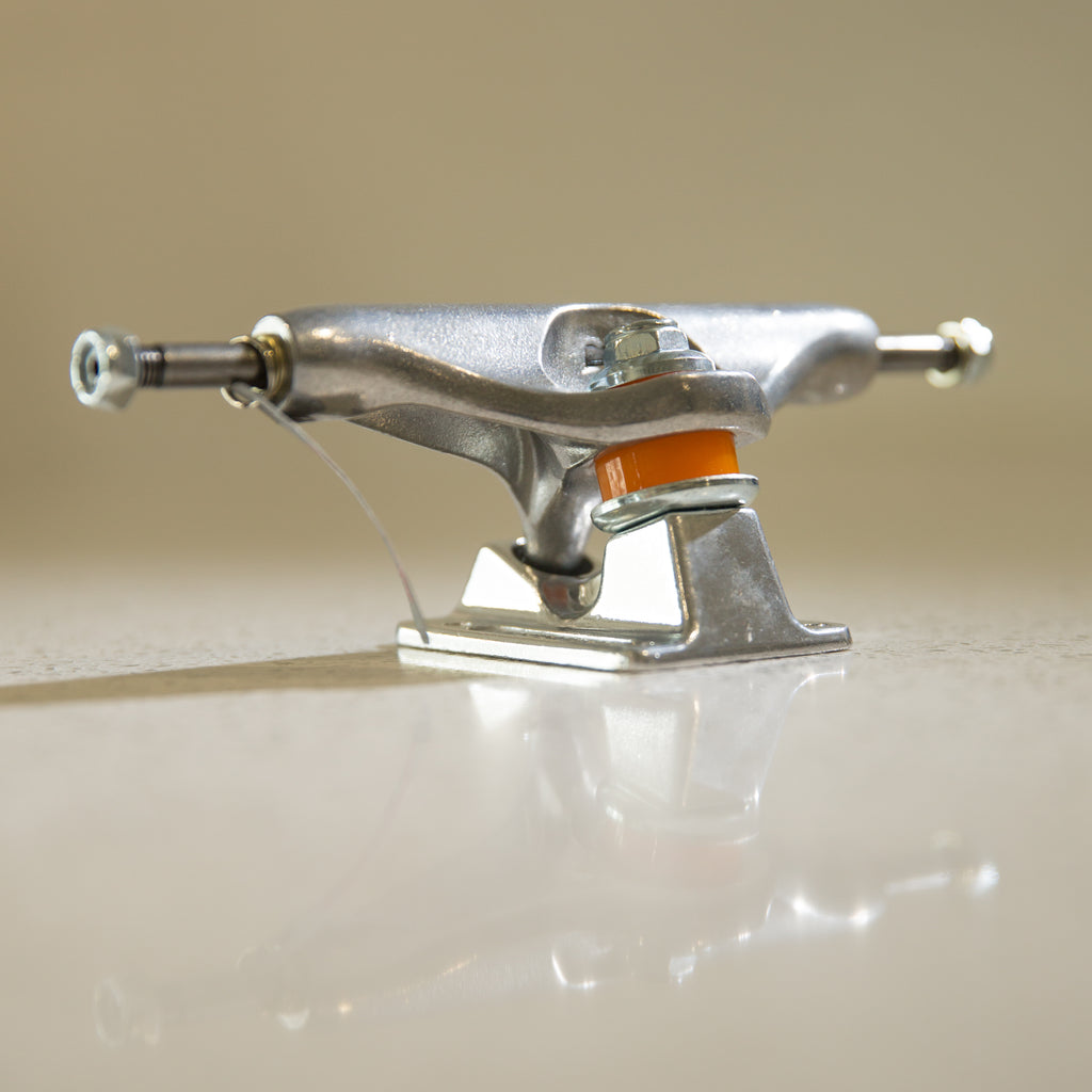 Independent Stage 11 Hollow Silver 149 Trucks Set