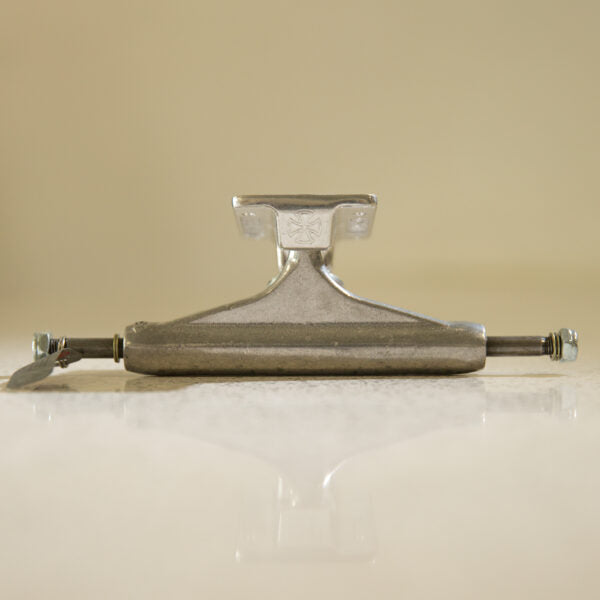 Independent Stage 11 Hollow Silver 149 Trucks Set