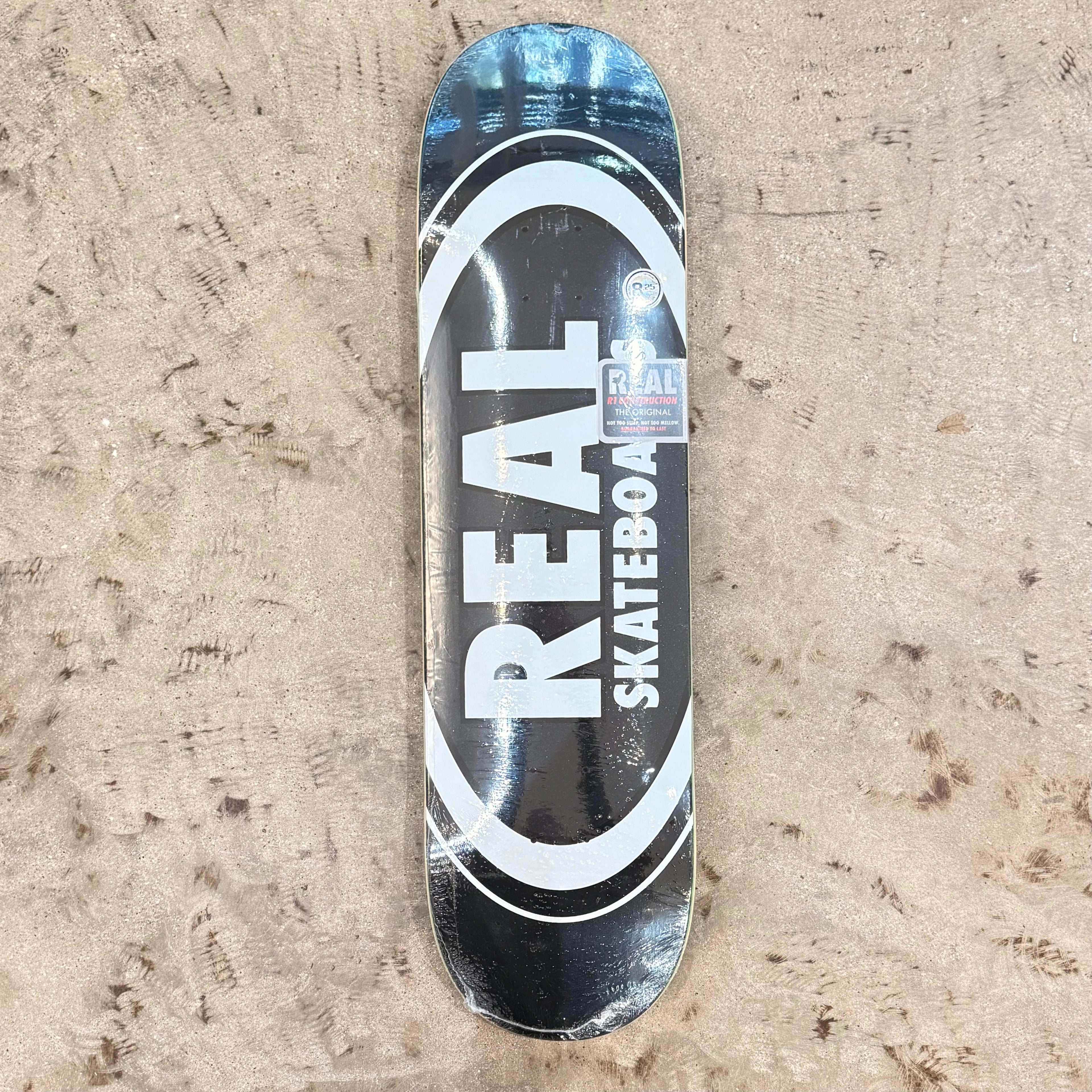 Real Classic Oval Deck 8.25"