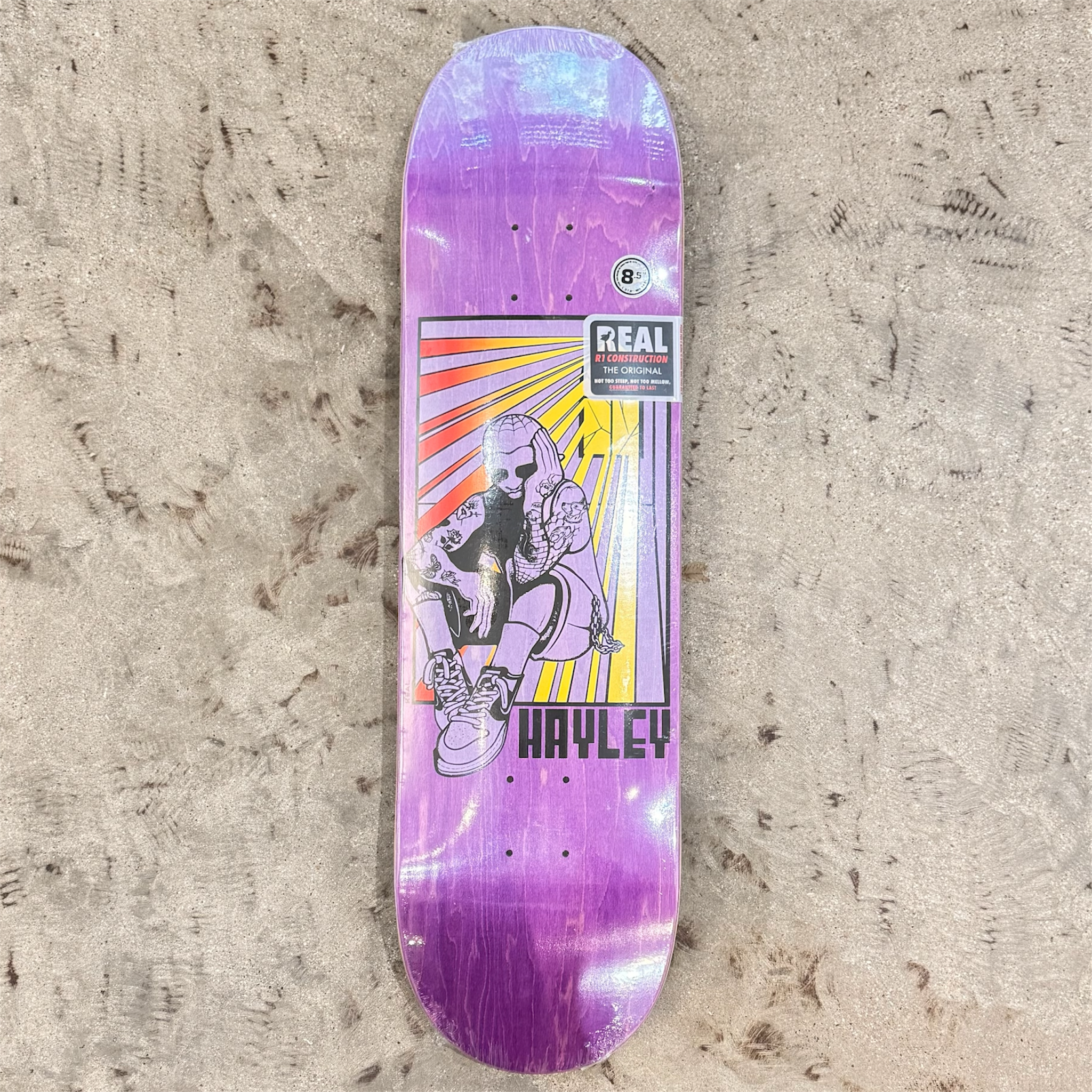 Real Hayley Stained Deck 8.5"