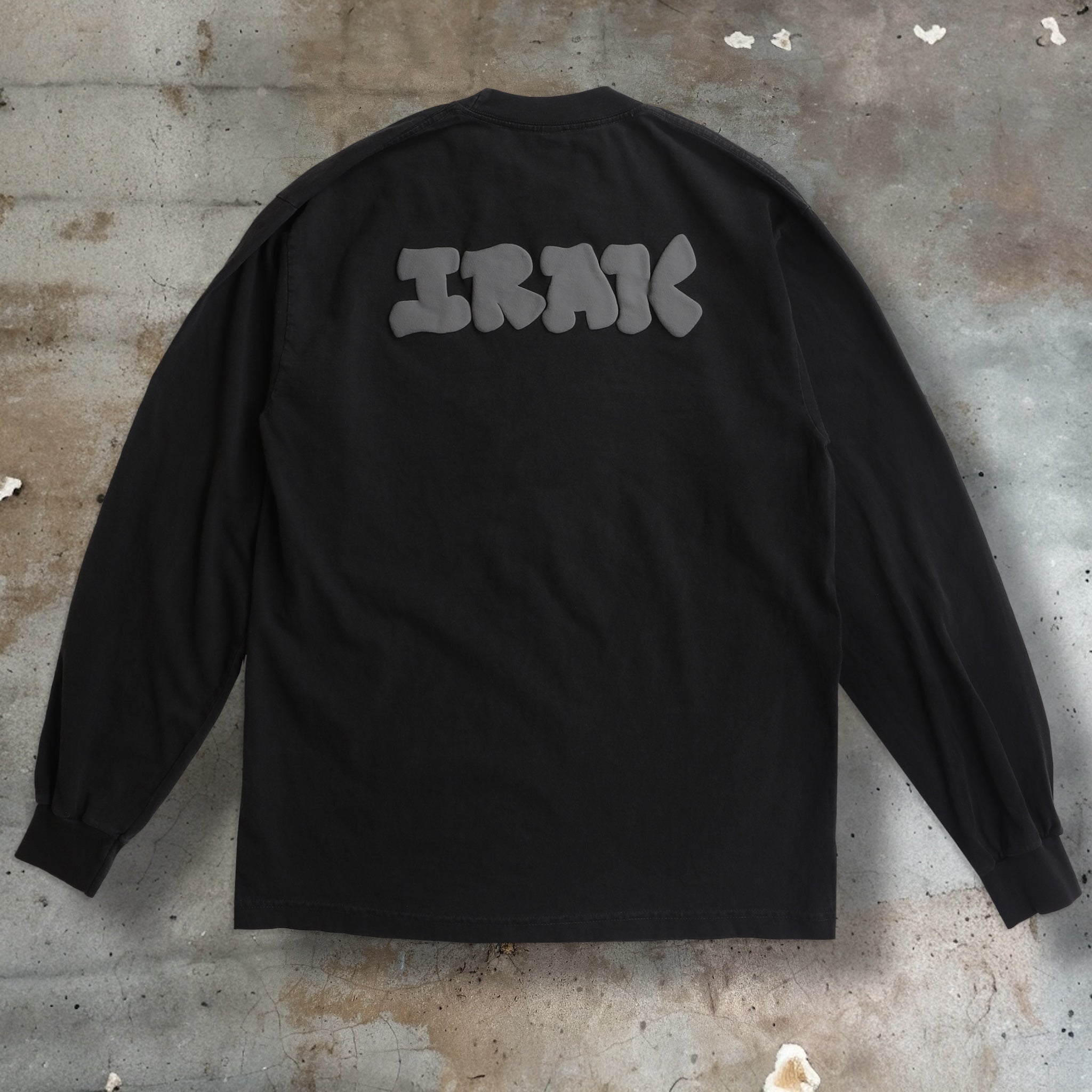 IRAK Puff L/S Tee (Vintage Black)