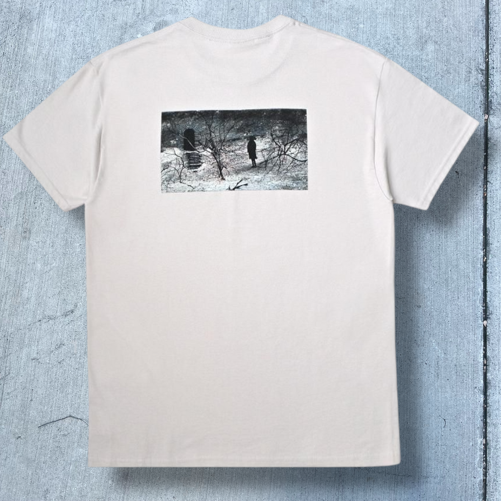 Hockey No One Is Looking Tee (Ice Grey)